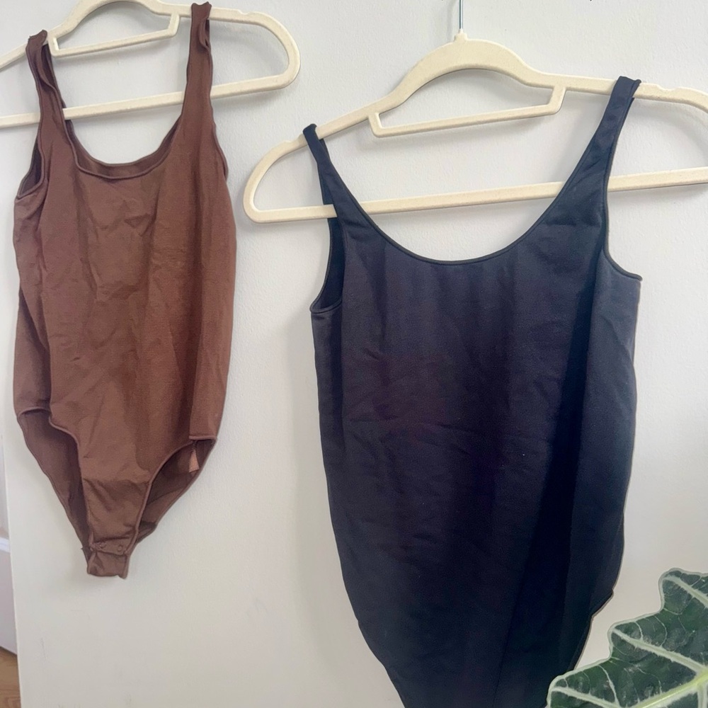 SKIMS Brown and Black Bodysuit Set